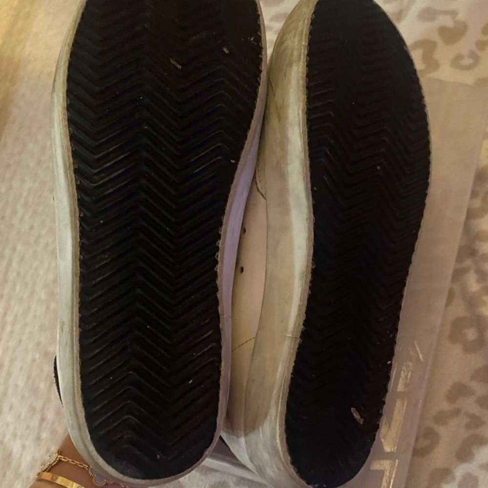 Golden Goose Sneakers. Size 38. Worn - Picture 2 of 3